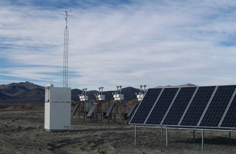 Solar Powered Air Sampling at Mono Lake, California